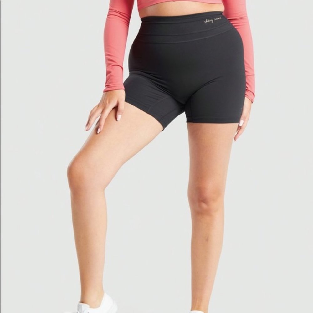 Whitney Simmons X Gymshark V2 Black High Waisted Whitney Shorts - Size Large